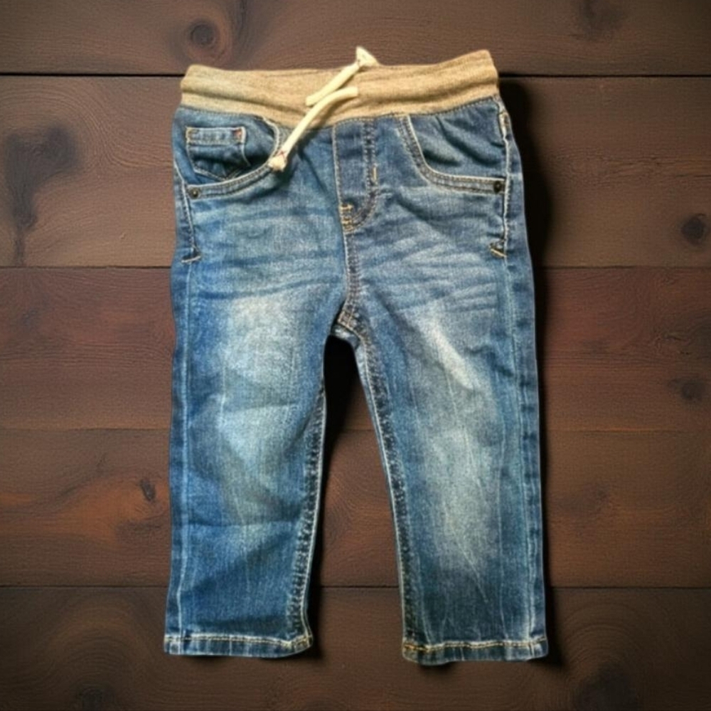 CAT & JACK straight leg jeans. Size 18mnths. EXCELLENT CONDITION! - Picture 1 of 3